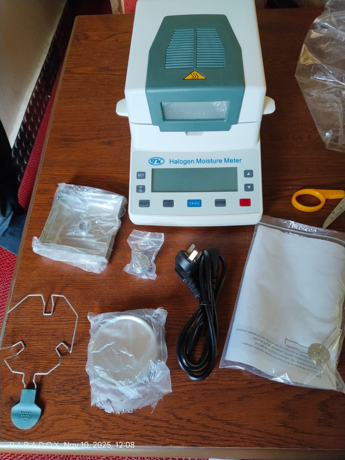 Digital Halogen Moisture Analyzer TK (XY-100W) 2 Moisture Analyzer TK XY 100W