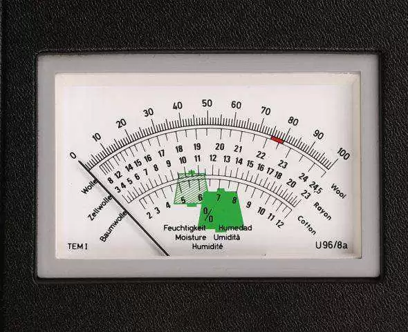 Aqua-Boy TEMI Textiles Moisture Meter - Image 2