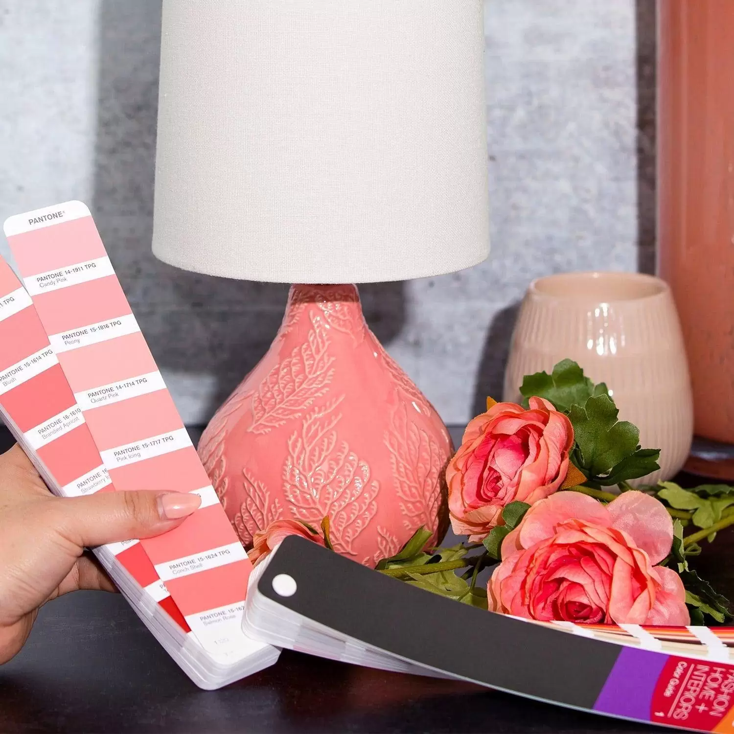 TPG FASHION, HOME + INTERIORS COLOR GUIDE BD 1 TPG/TPX Pantone Book FHIP110A boox ready sock low price
