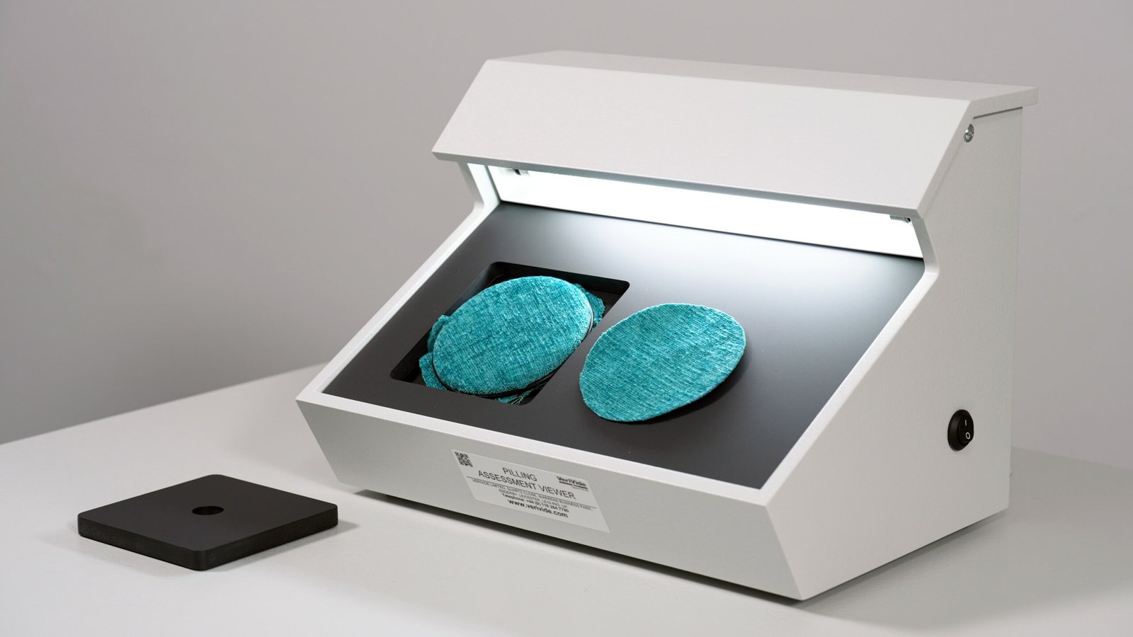 PAV-Images-saples-no-hand-in-shot-scaled